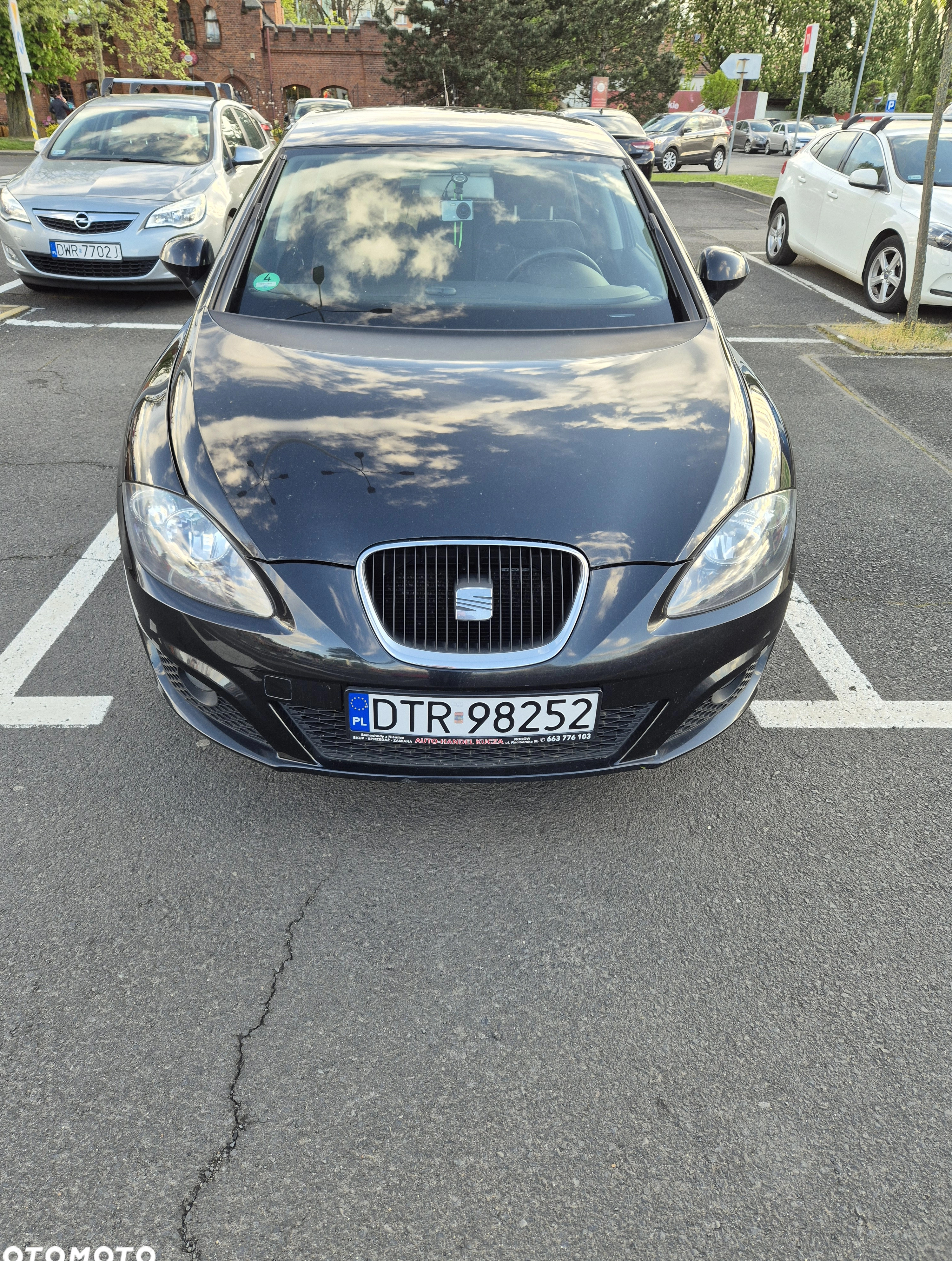 Seat Leon cena 25000 przebieg: 175000, rok produkcji 2012 z Wrocław małe 154